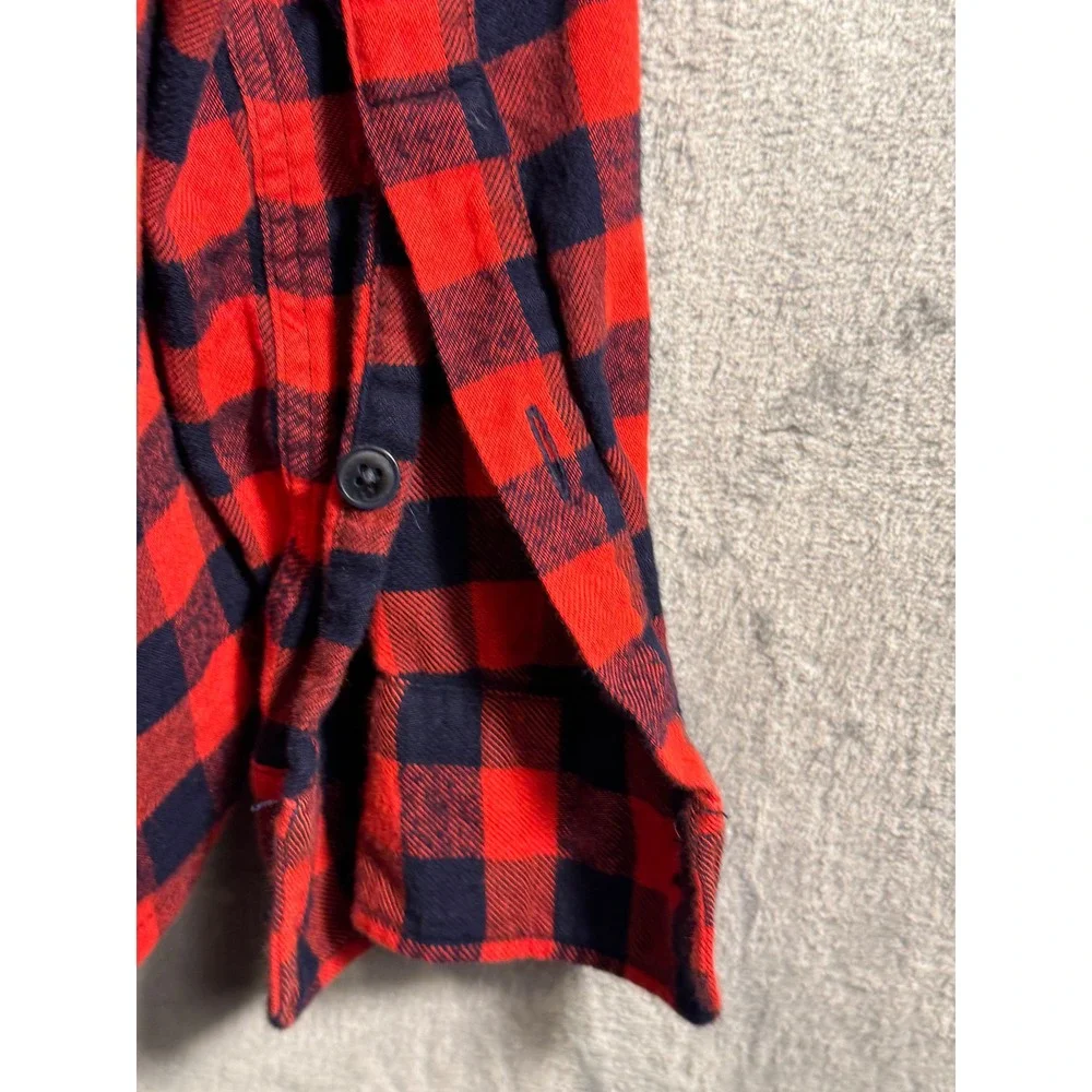 J Crew Flannel Shirts 2 shirt bundle men's size medium Red Plaid‎ is Slim Fit